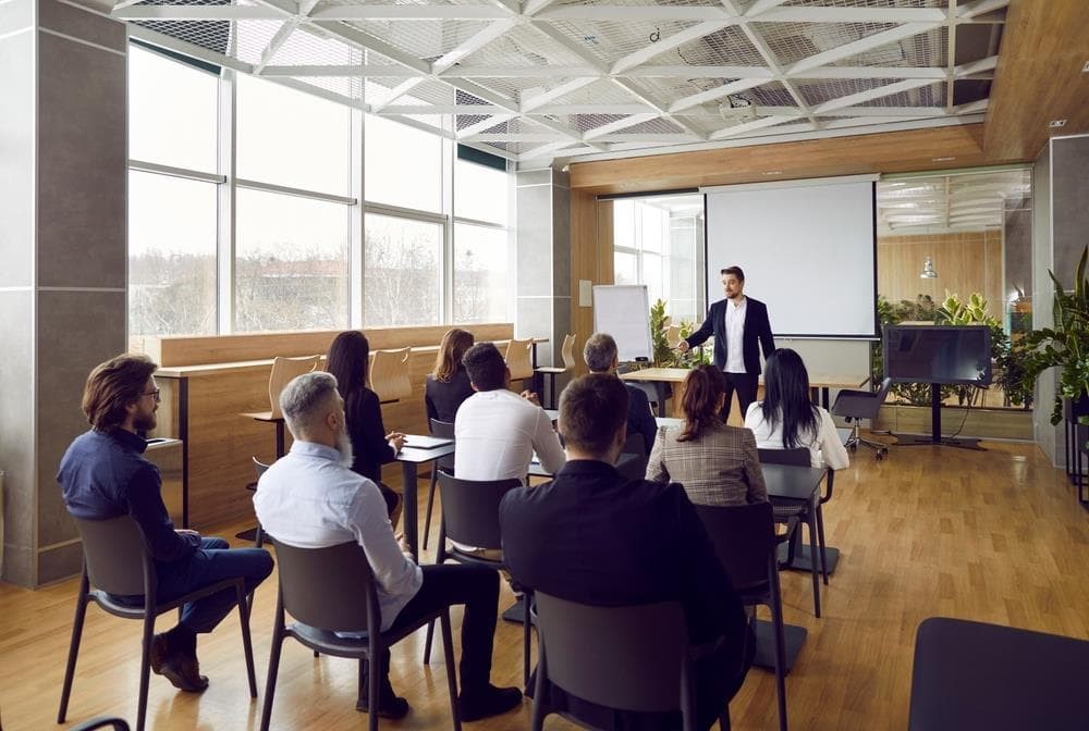 Cursos formativos para empresas: ¿cómo pueden ayudar a tu equipo?